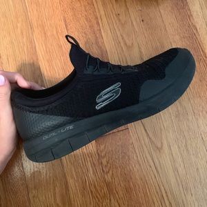 Sketchers shoes